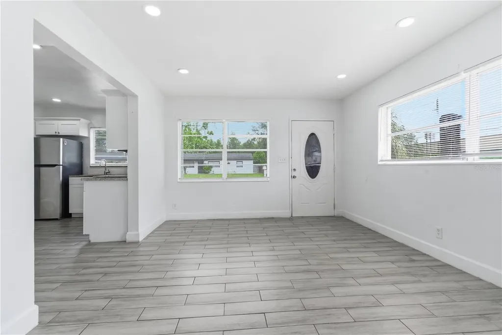 317 E Hydrangia Street Tampa FL 33612