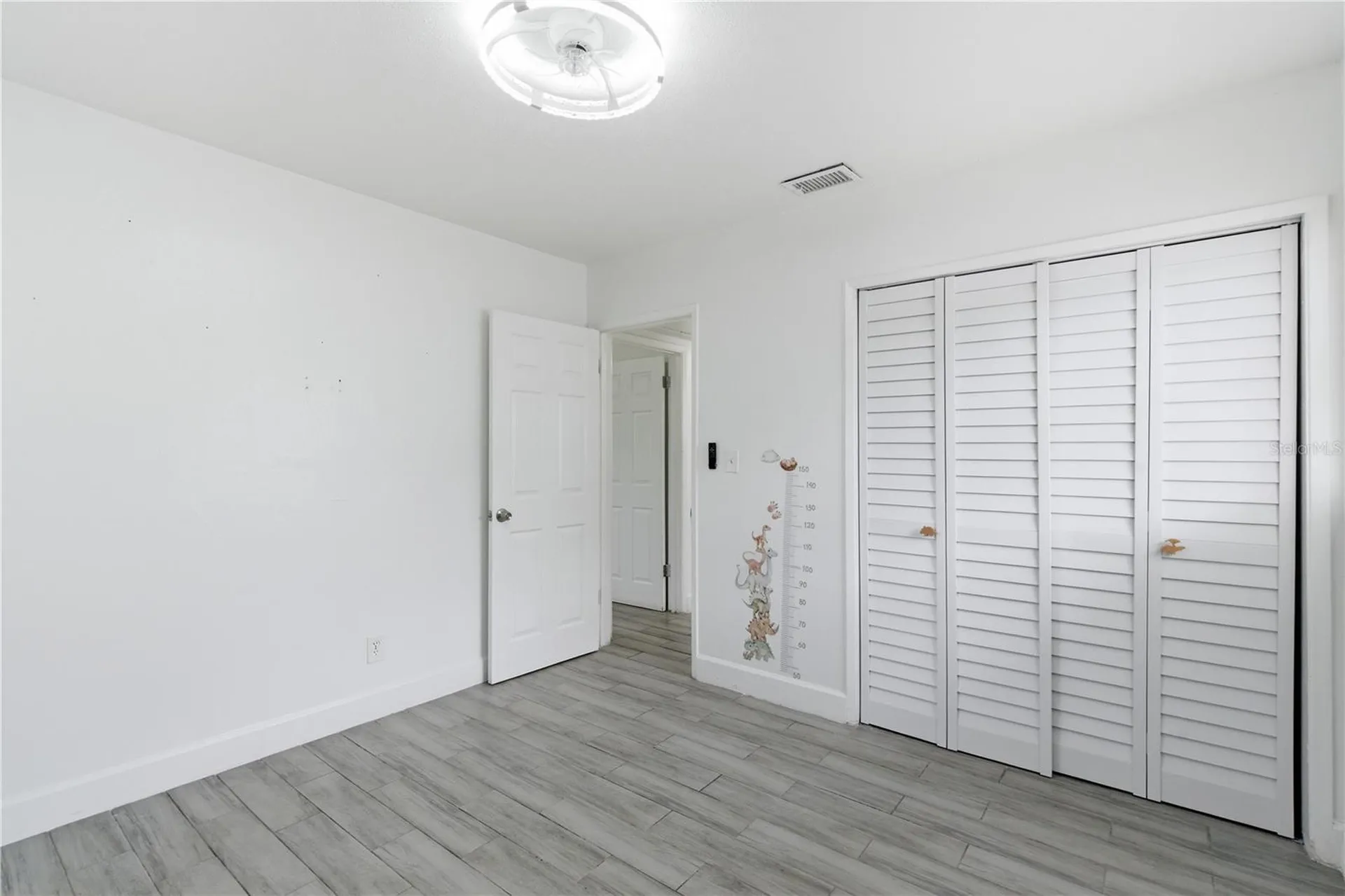317 E Hydrangia Street Tampa FL 33612