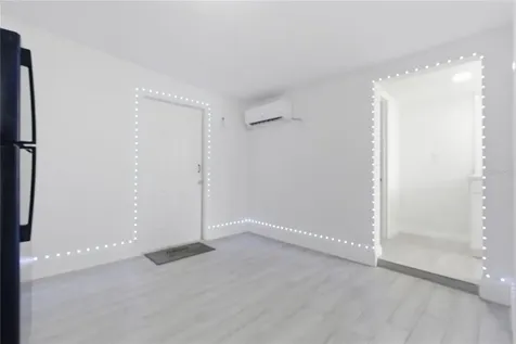 317 E Hydrangia Street Tampa FL 33612