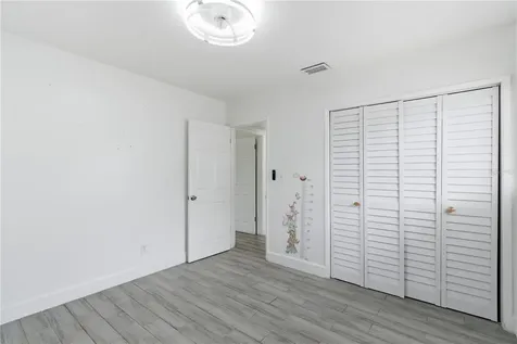 317 E Hydrangia Street Tampa FL 33612