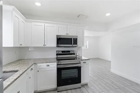 317 E Hydrangia Street Tampa FL 33612