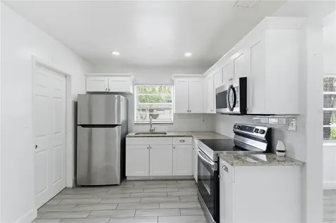 317 E Hydrangia Street Tampa FL 33612