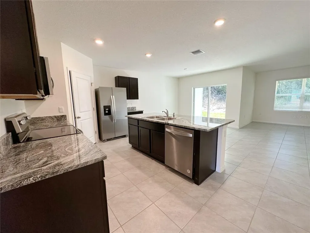 136 Hickory Course Loop Ocala FL 34472