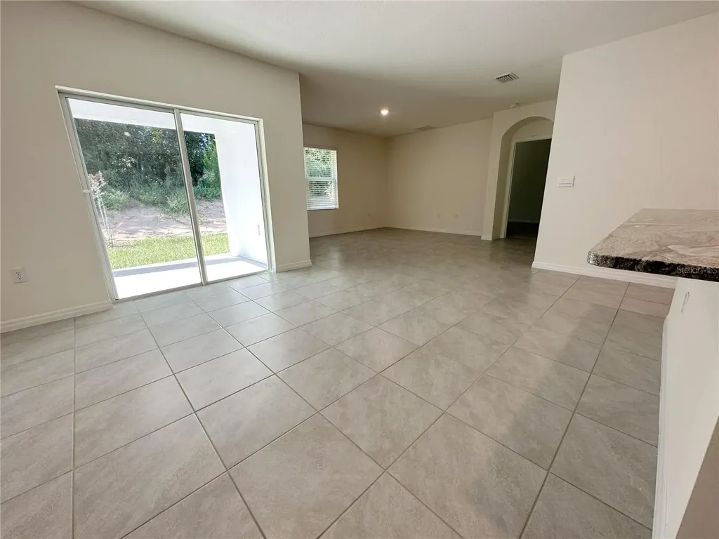 136 Hickory Course Loop Ocala FL 34472
