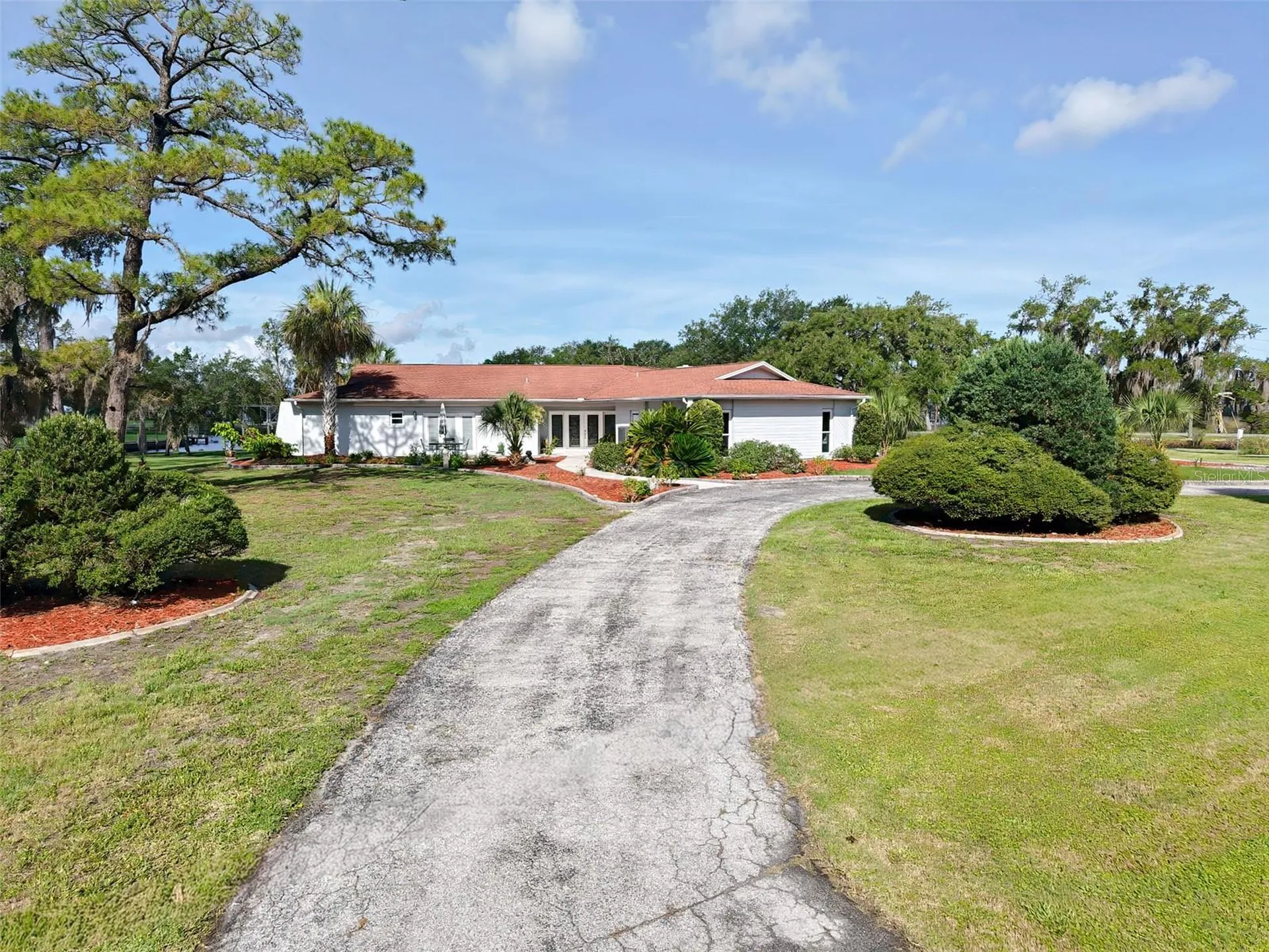 11580 W Dixie Shores Drive Crystal River FL 34429