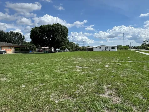 Glades Avenue Immokalee FL 34142