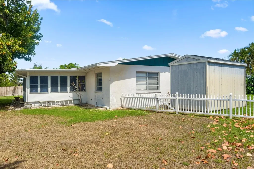 800 25th Avenue W Palmetto FL 34221