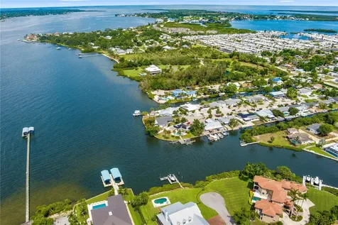 800 25th Avenue W Palmetto FL 34221