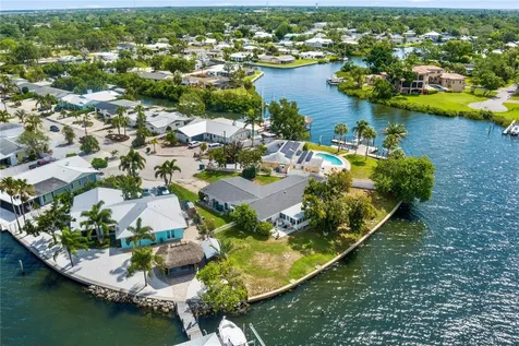 800 25th Avenue W Palmetto FL 34221