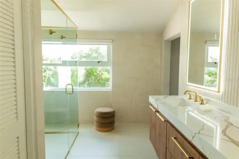178 Los Altos De Ciudad Jardín Gurabo PR 00778
