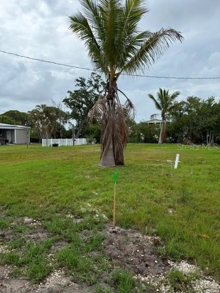 4519 106 Street W Bradenton FL 34210