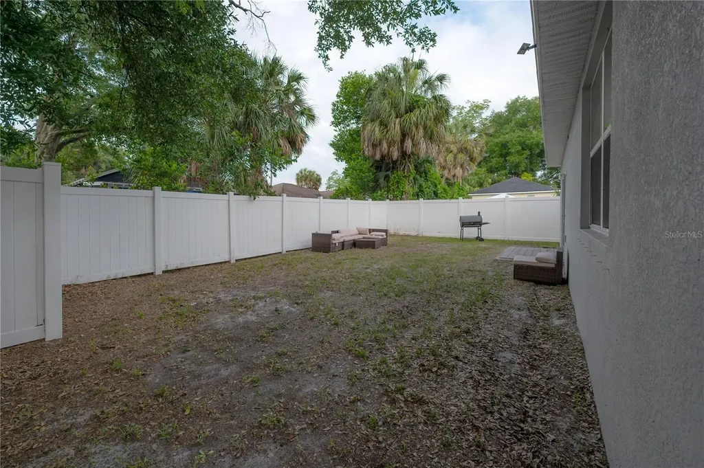 2215 E 19th Avenue Tampa FL 33605