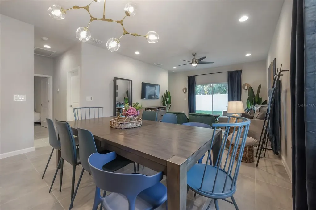 2215 E 19th Avenue Tampa FL 33605
