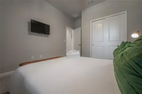 2215 E 19th Avenue Tampa FL 33605