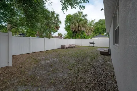 2215 E 19th Avenue Tampa FL 33605