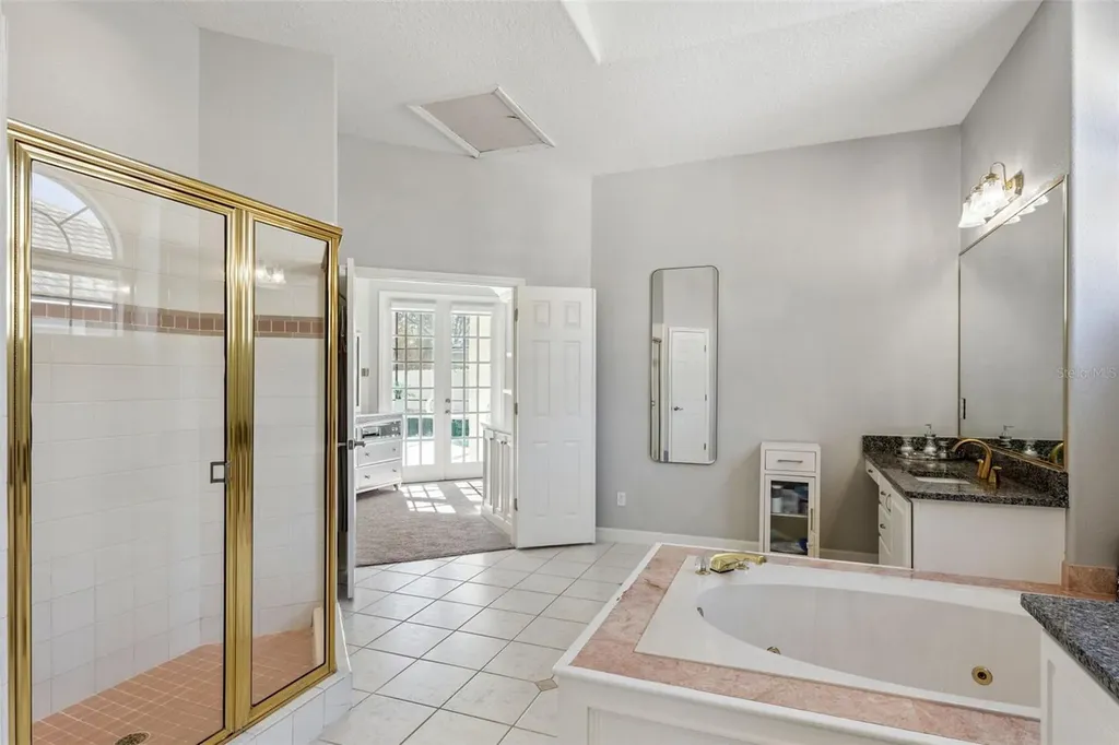 9833 Camberley Circle Orlando FL 32836