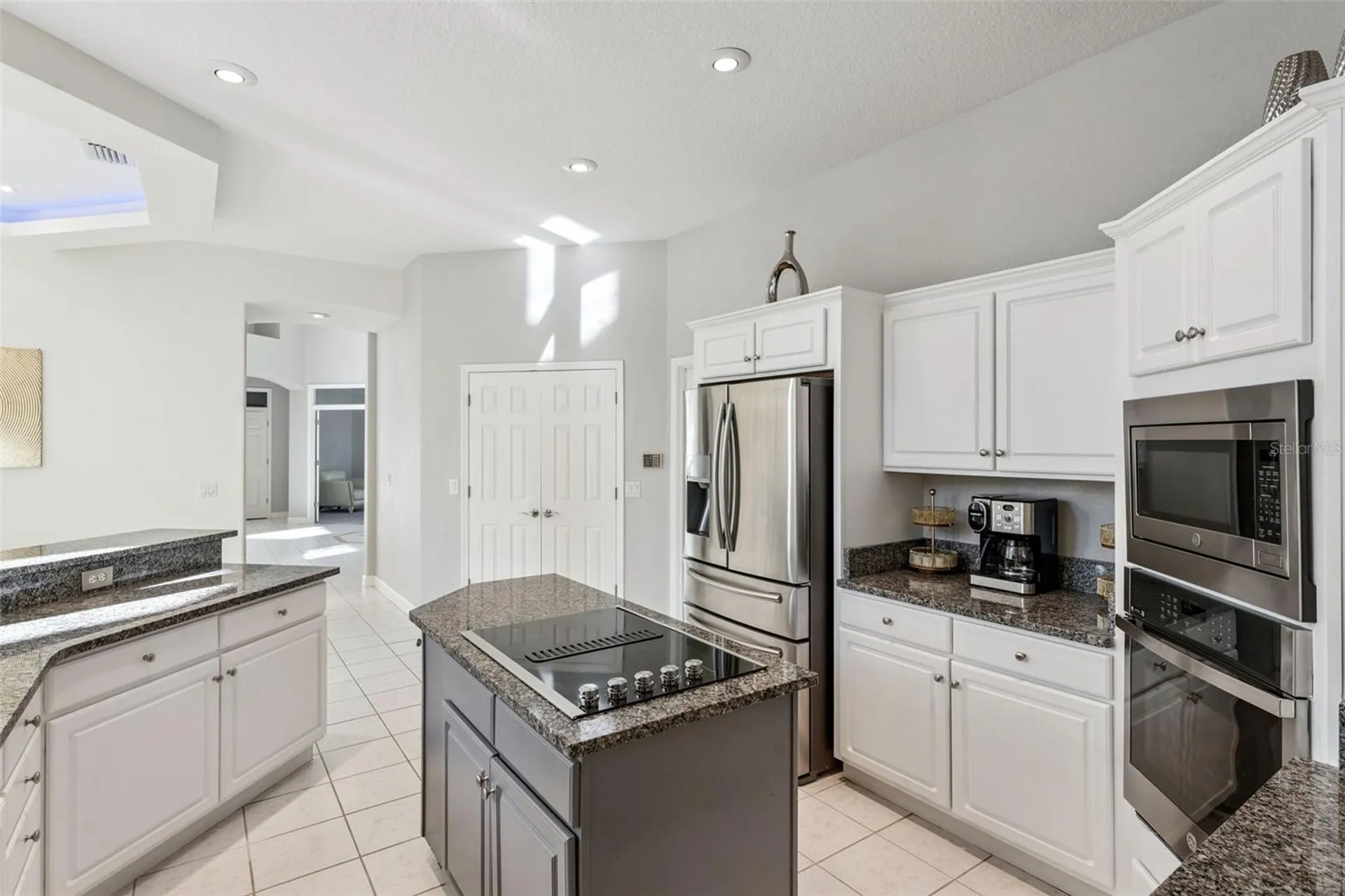 9833 Camberley Circle Orlando FL 32836