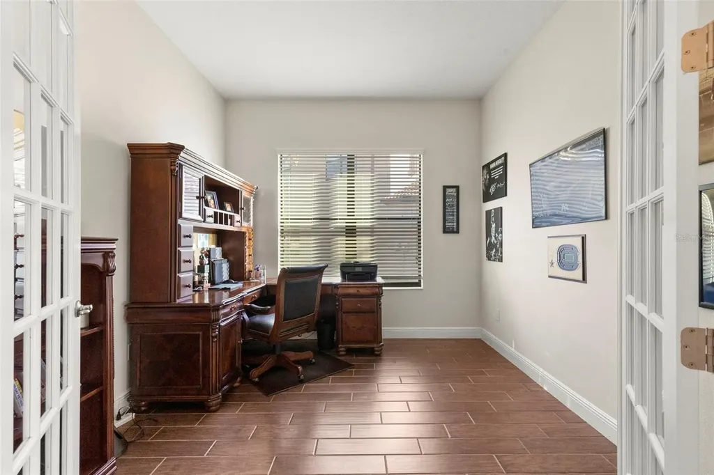 5134 Lakecastle Drive Tampa FL 33624