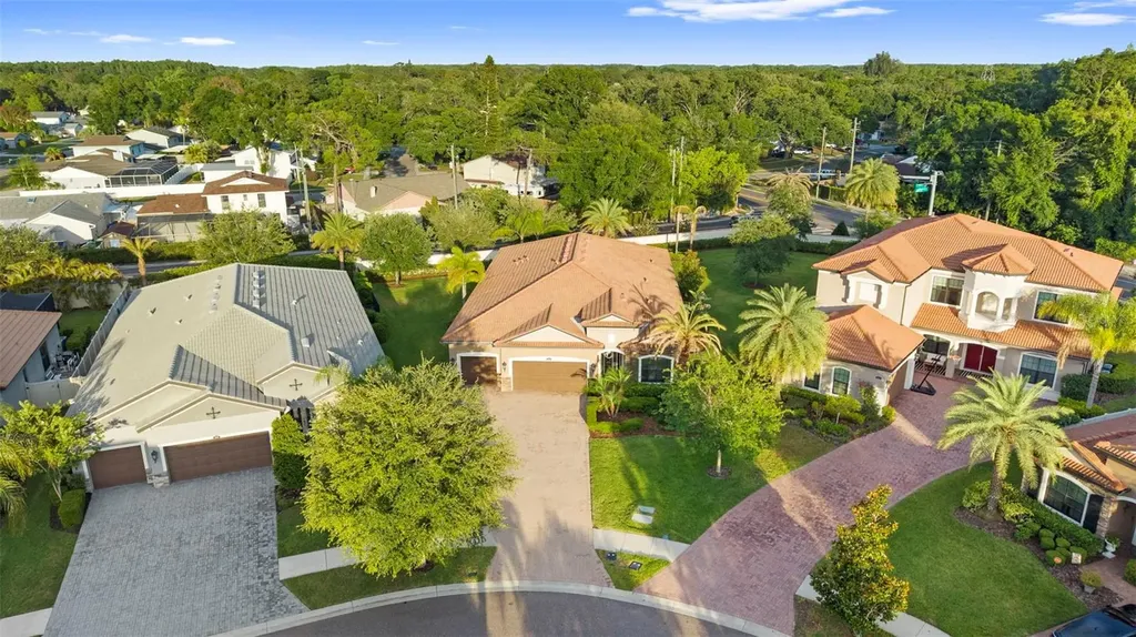 5134 Lakecastle Drive Tampa FL 33624