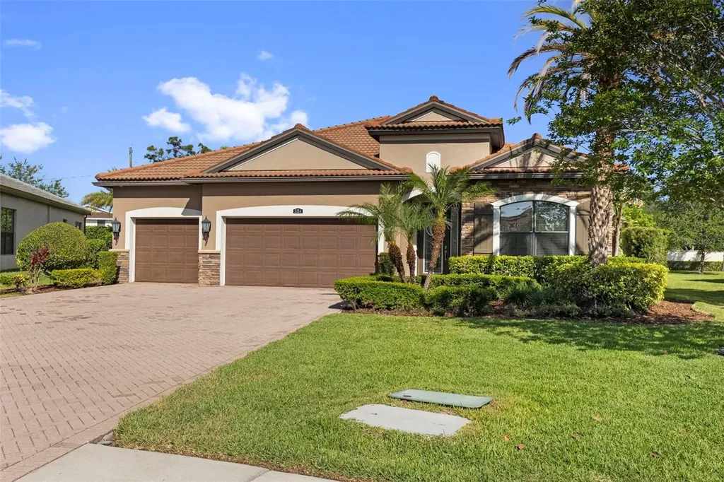 5134 Lakecastle Drive Tampa FL 33624