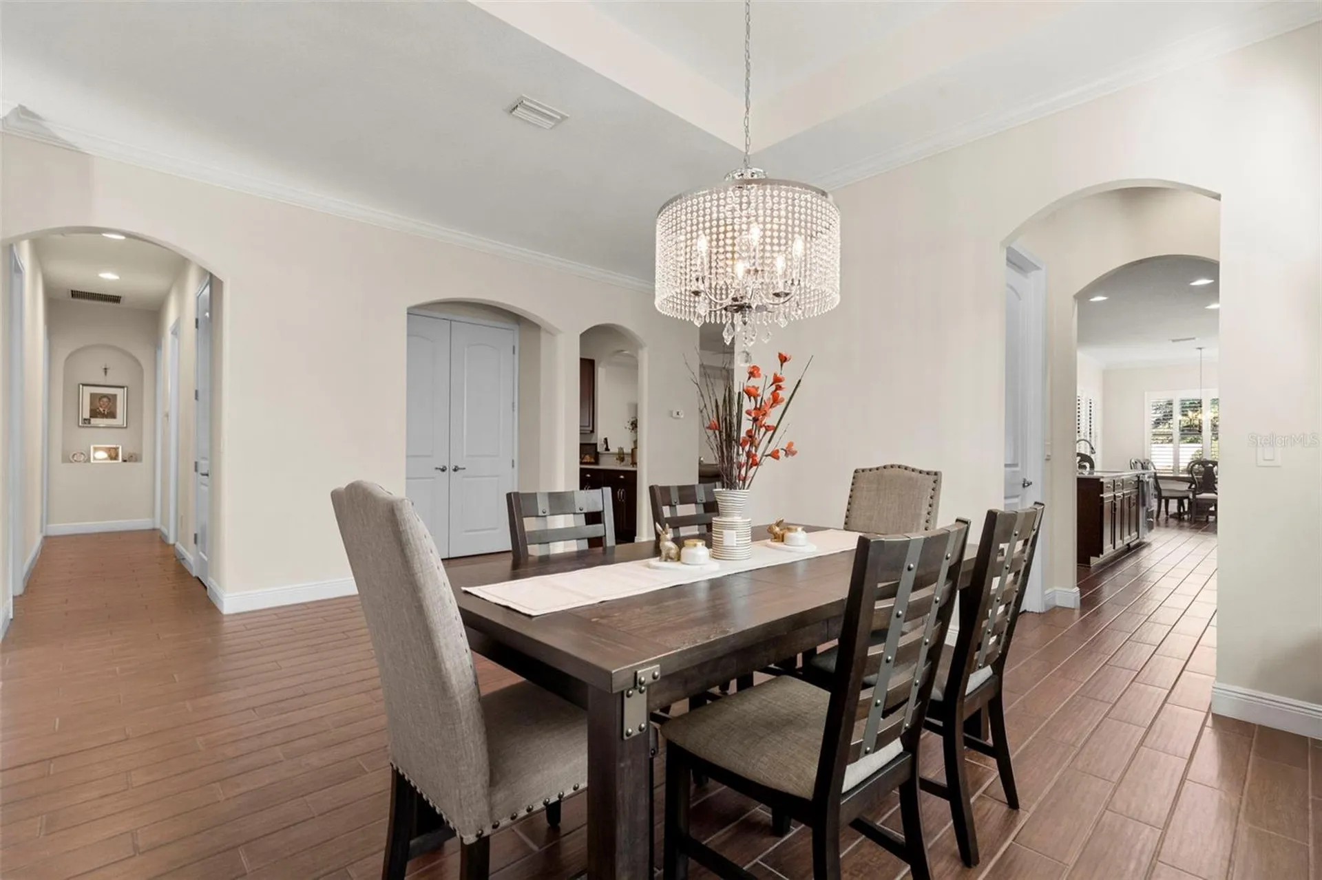 5134 Lakecastle Drive Tampa FL 33624