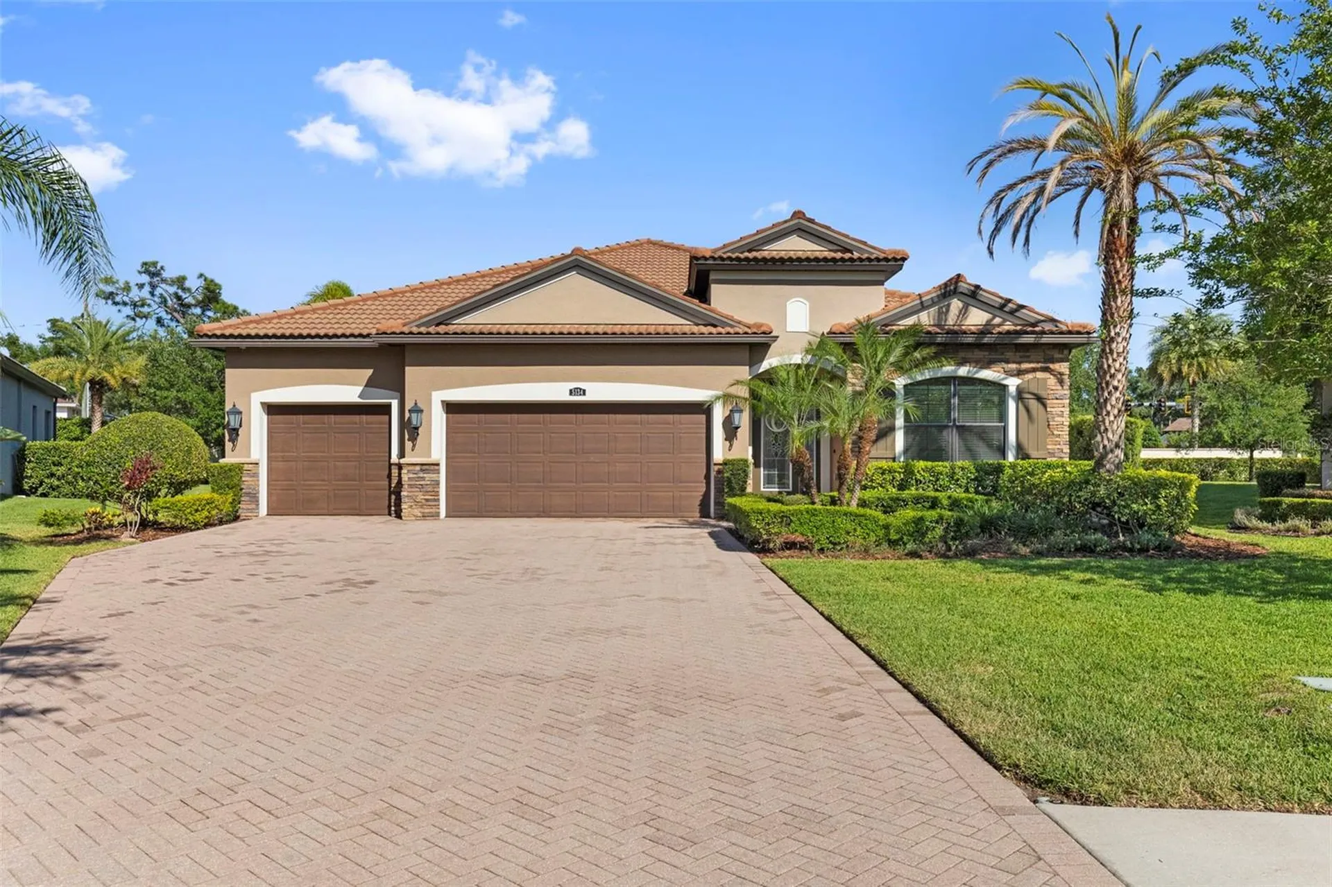 5134 Lakecastle Drive Tampa FL 33624