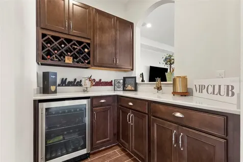 5134 Lakecastle Drive Tampa FL 33624