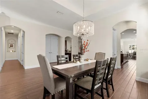 5134 Lakecastle Drive Tampa FL 33624