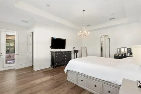 5134 Lakecastle Drive Tampa FL 33624