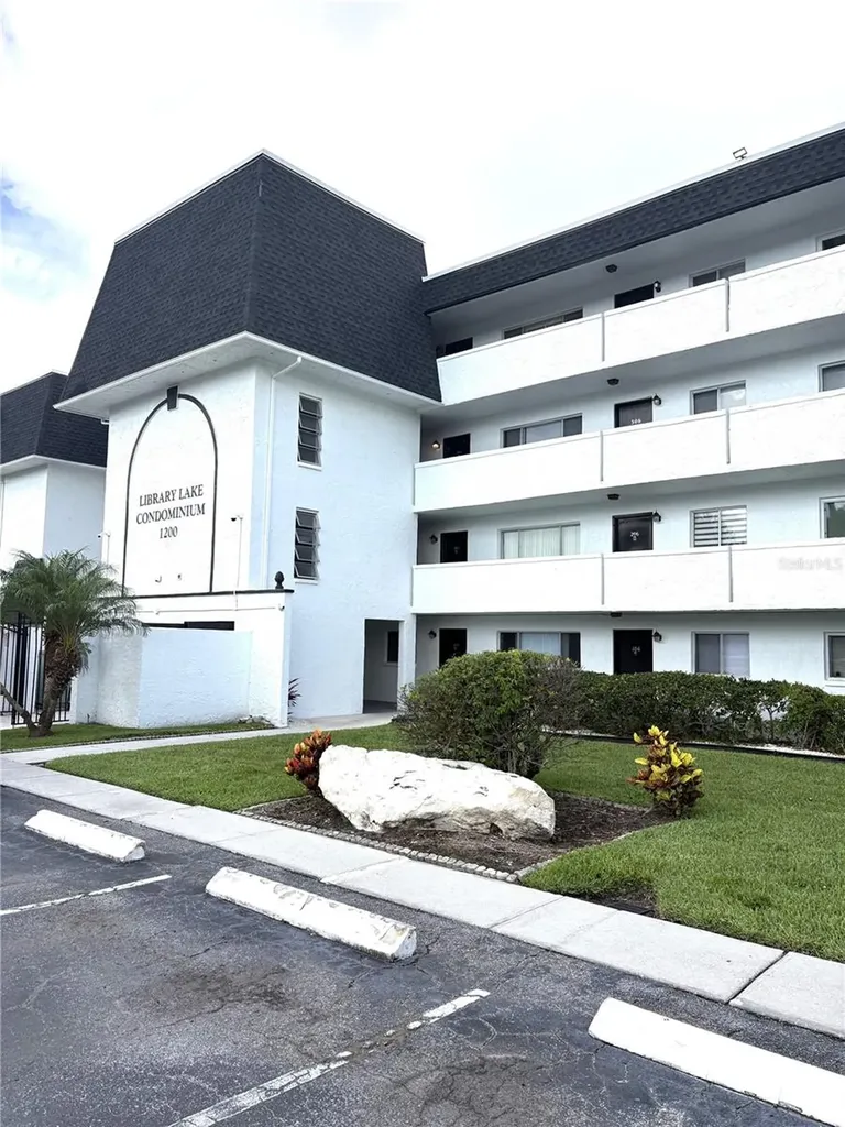 1200 37th Street N St Petersburg FL 33713