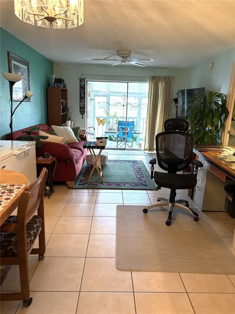 1200 37th Street N St Petersburg FL 33713
