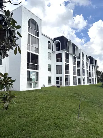 1200 37th Street N St Petersburg FL 33713
