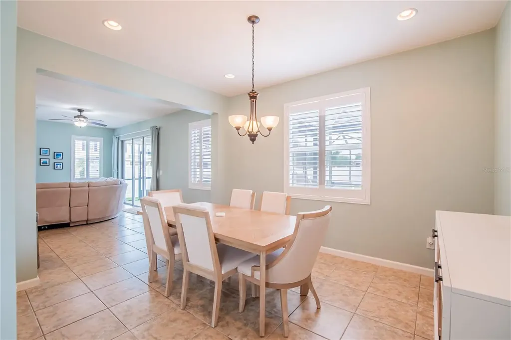 402 Britton Shores Court Ruskin FL 33570