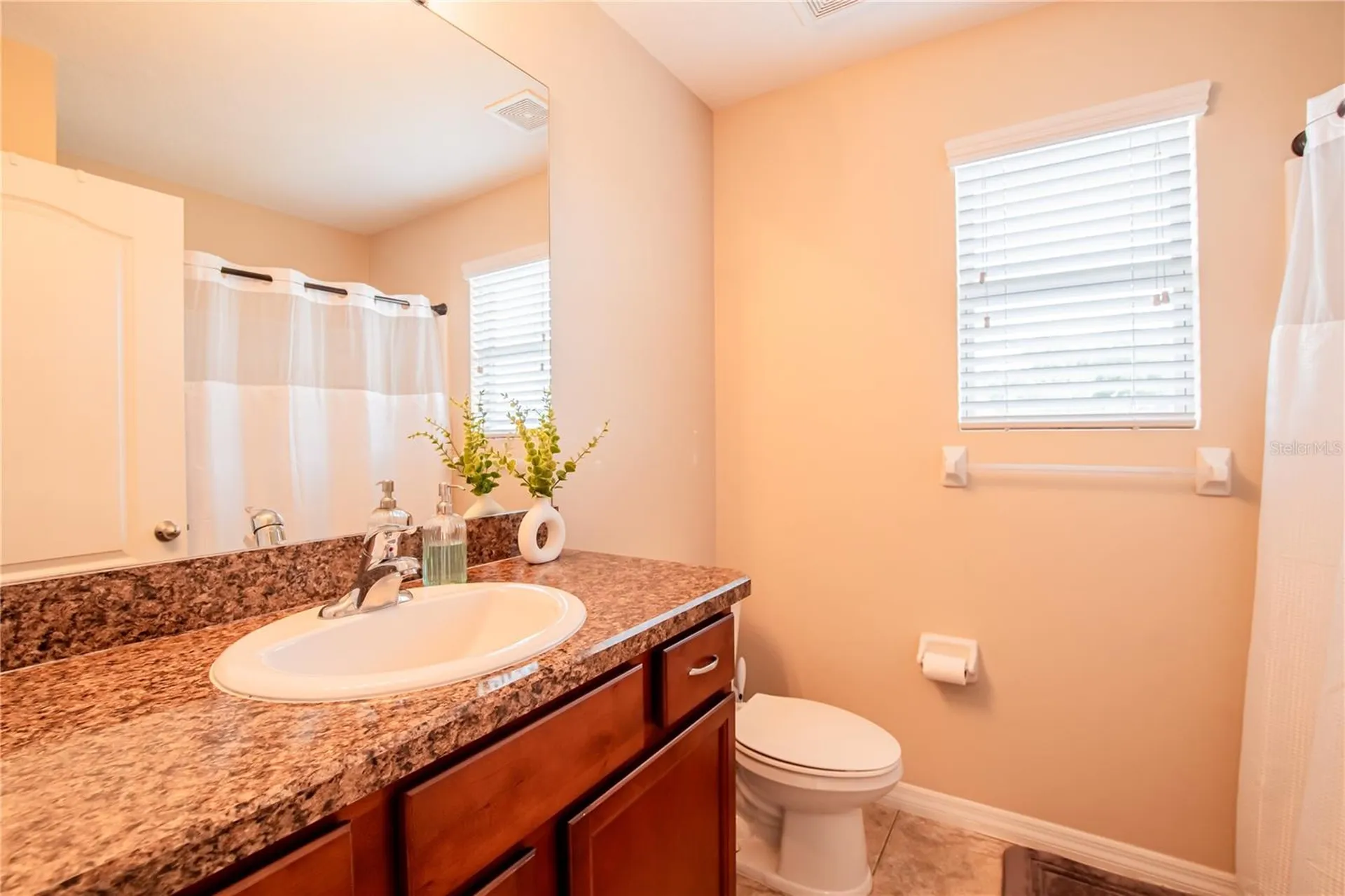 402 Britton Shores Court Ruskin FL 33570