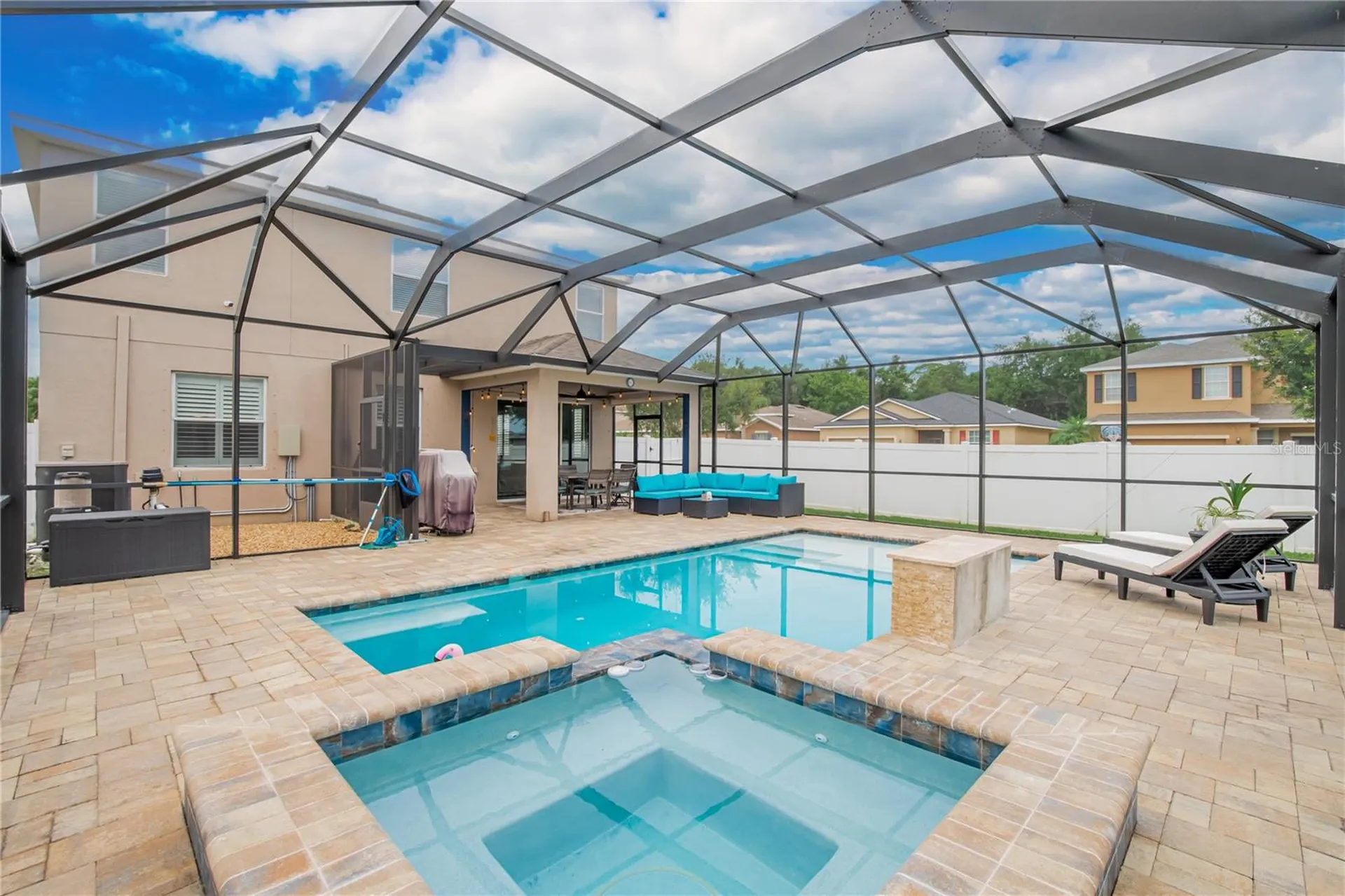402 Britton Shores Court Ruskin FL 33570