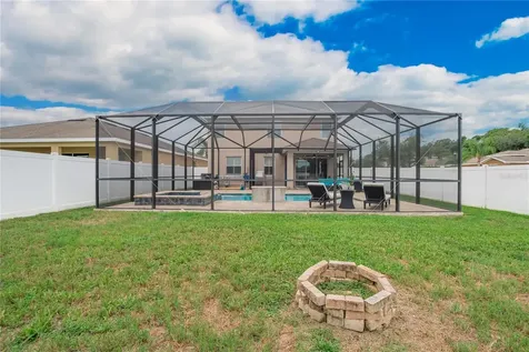 402 Britton Shores Court Ruskin FL 33570