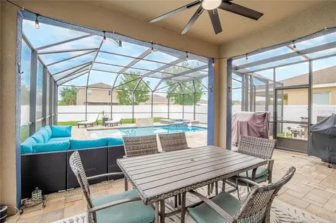 402 Britton Shores Court Ruskin FL 33570