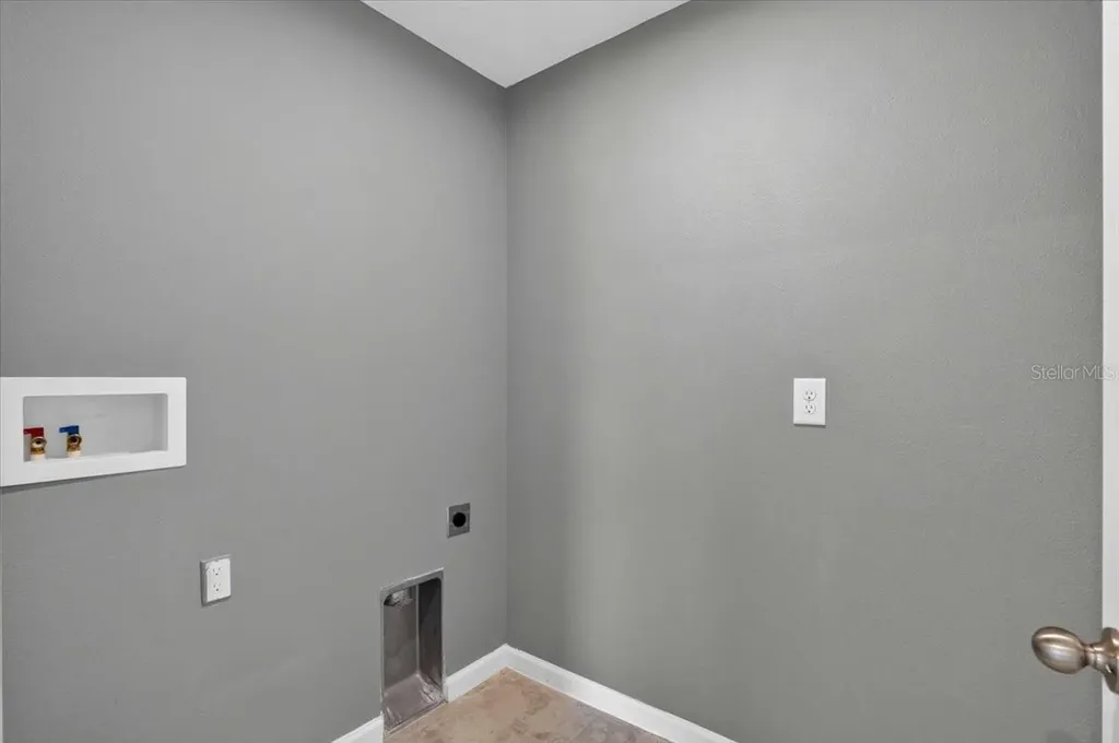 10730 High Noon Trail Parrish FL 34219