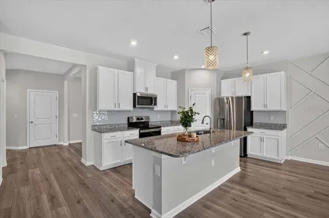 10730 High Noon Trail Parrish FL 34219