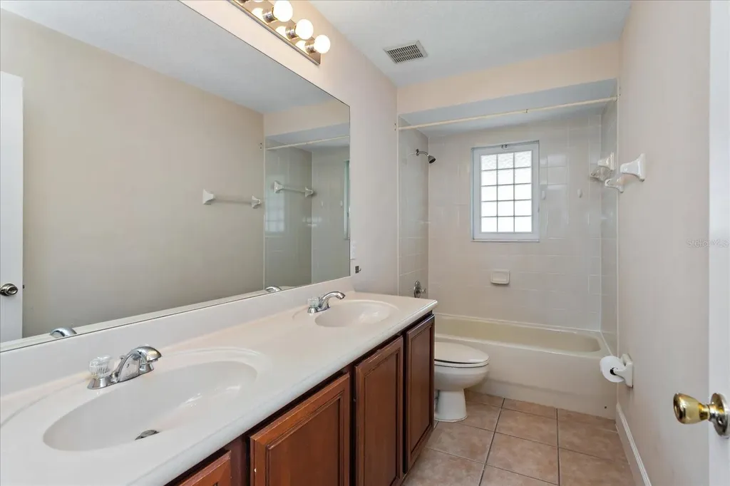 2120 Turkey Oak Court Oviedo FL 32766