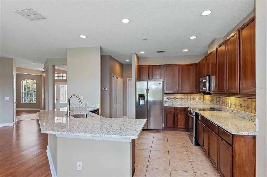 2120 Turkey Oak Court Oviedo FL 32766