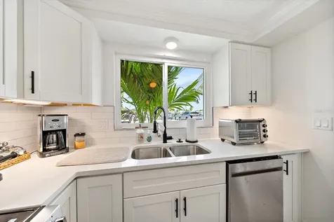 820 Spanish Drive S Longboat Key FL 34228