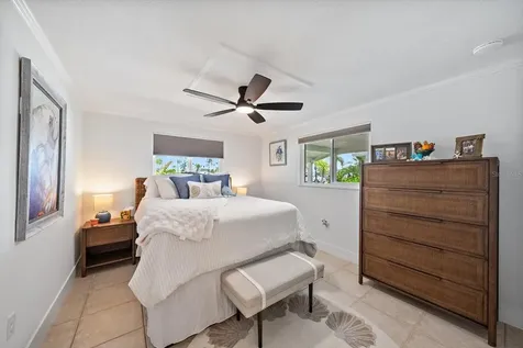 820 Spanish Drive S Longboat Key FL 34228