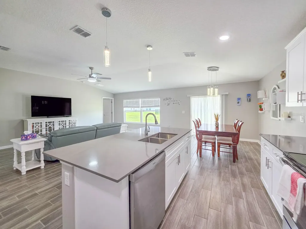 207 Winged Foot Lane Daytona Beach FL 32124