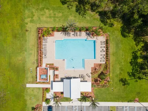 207 Winged Foot Lane Daytona Beach FL 32124