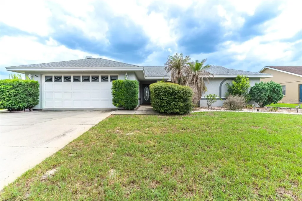 699 Hunters Run Boulevard Lakeland FL 33809