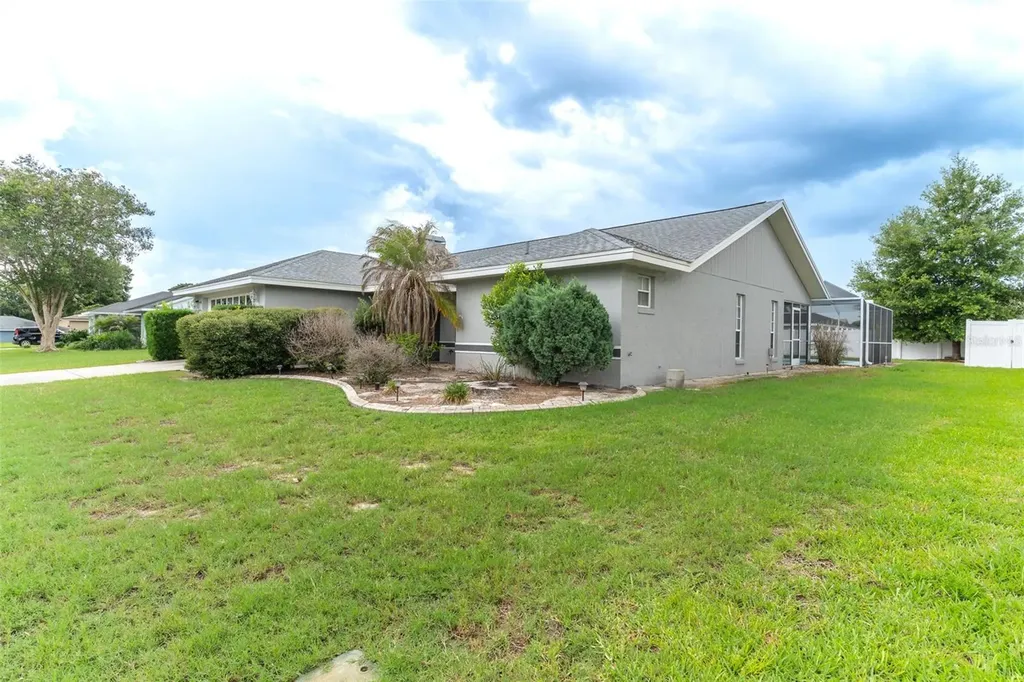 699 Hunters Run Boulevard Lakeland FL 33809