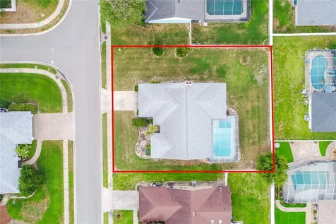 699 Hunters Run Boulevard Lakeland FL 33809