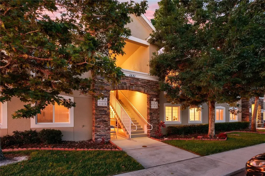 1195 Godavari Way Wesley Chapel FL 33543