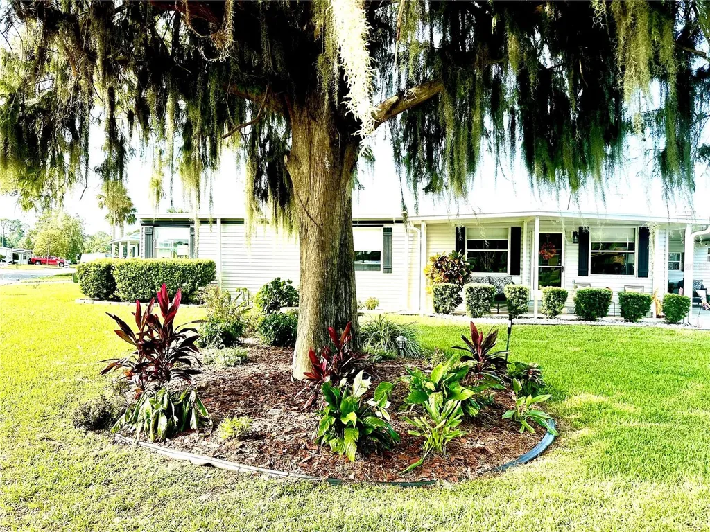 2409 Vindale Road Tavares FL 32778